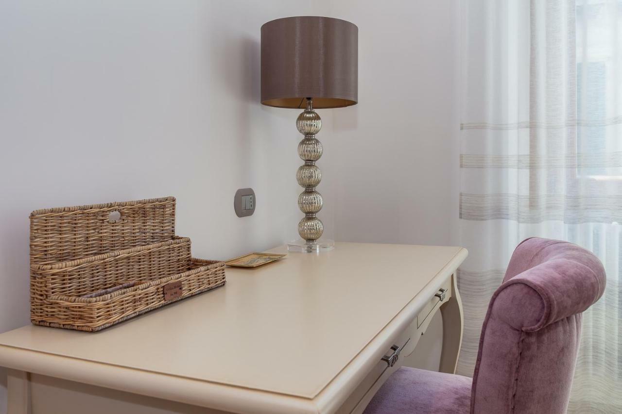 One & Only Buonarroti Suite โรม ภายนอก รูปภาพ